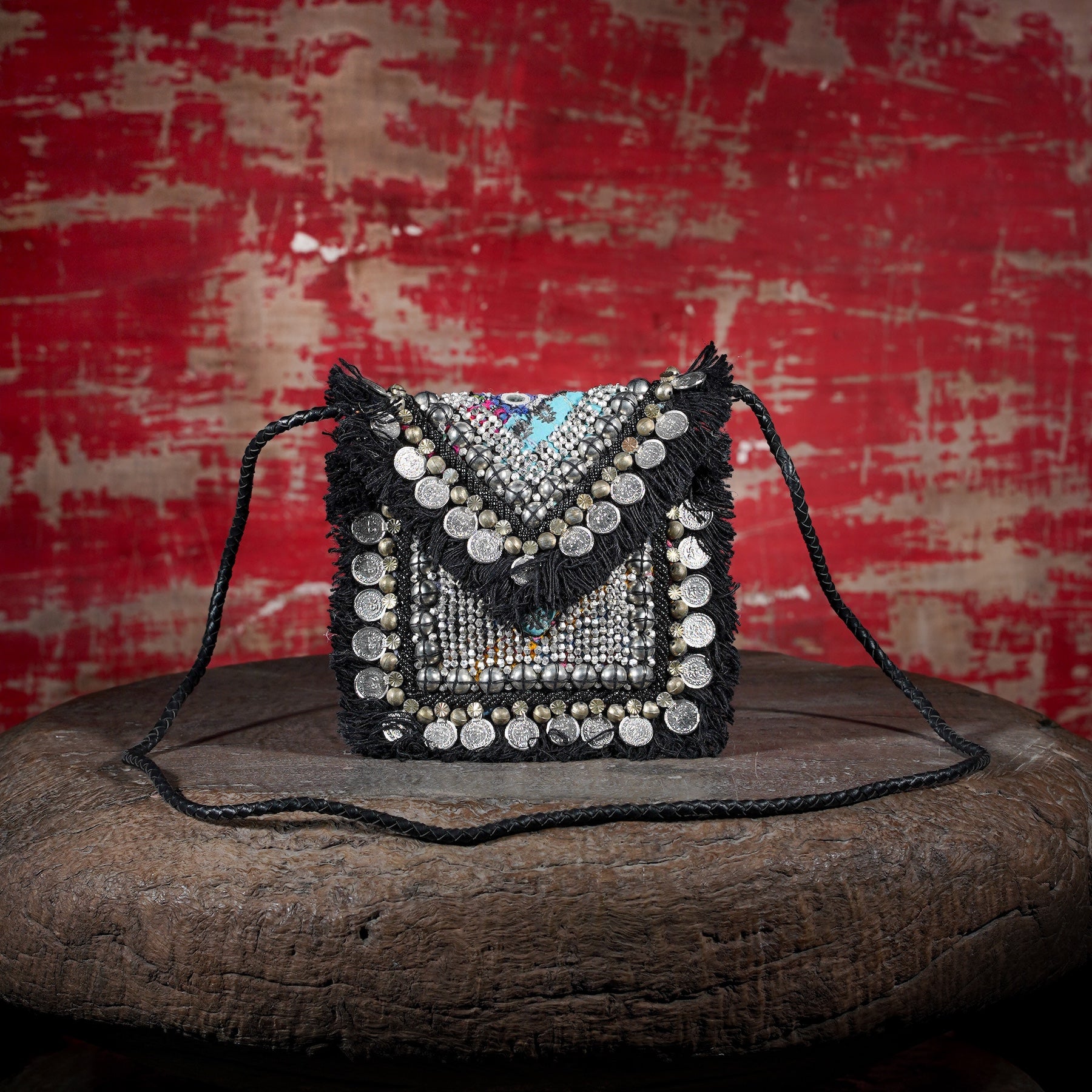 Black Banjara Minion Clutch 018