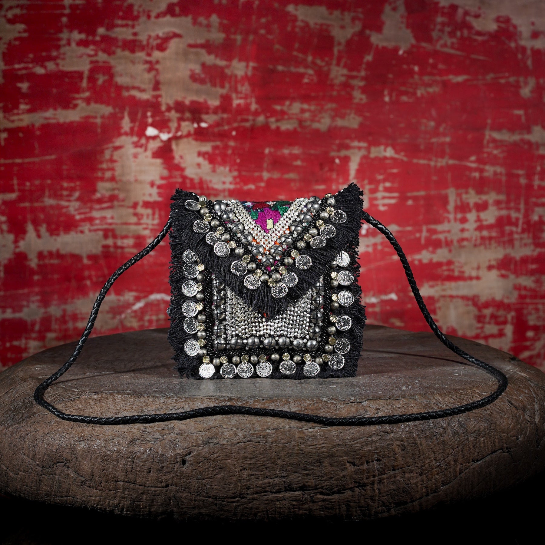 Black Banjara Minion Clutch 021