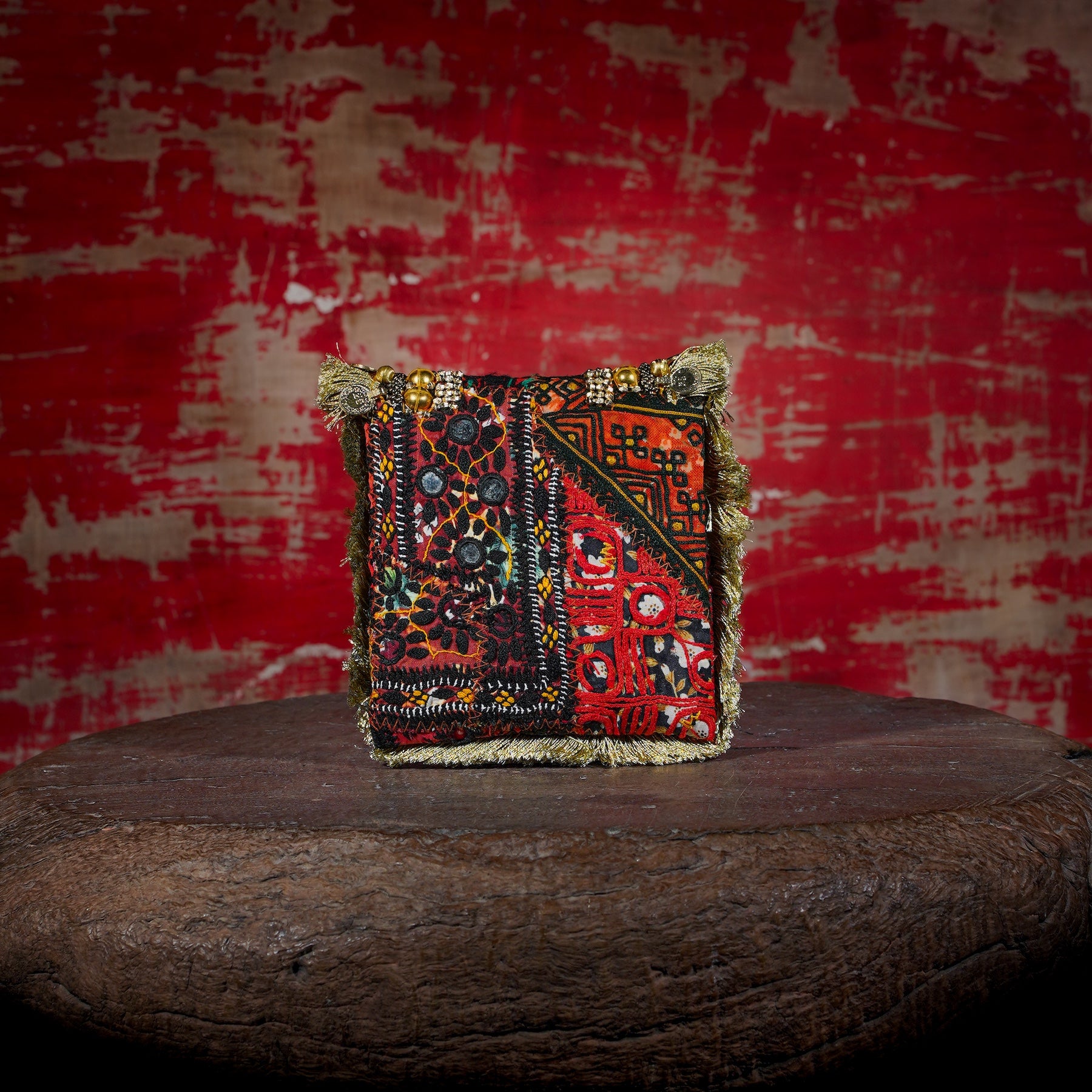 Gold Banjara Minion Clutch 026