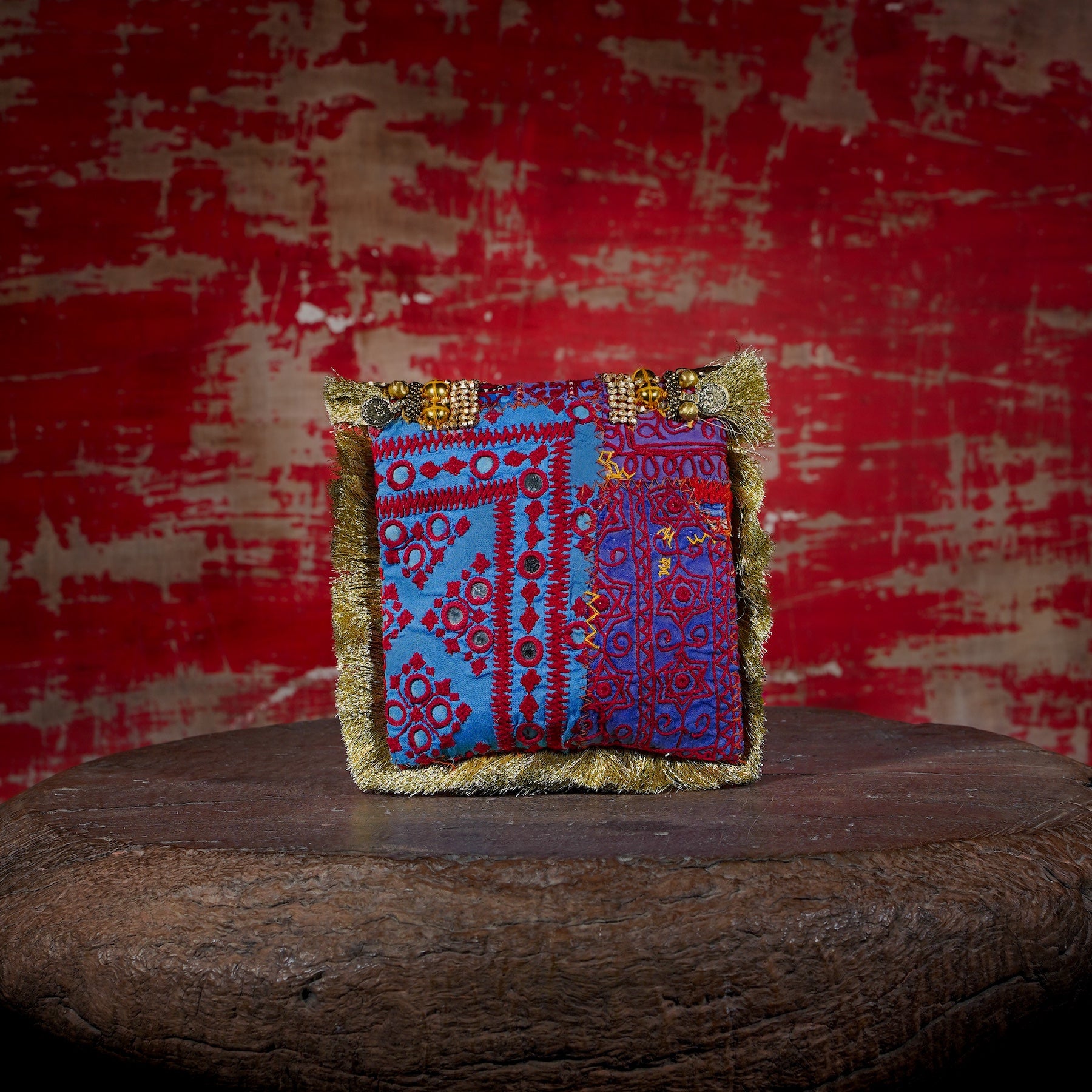 Gold Banjara Minion Clutch 027