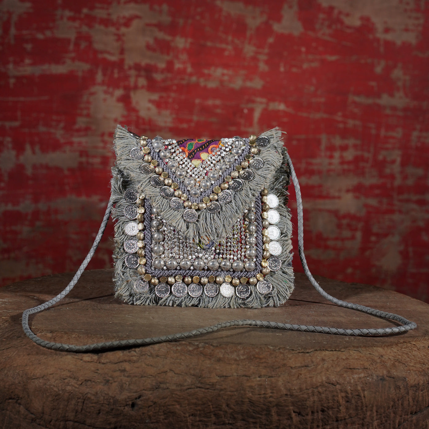 Light Grey Banjara Minion Clutch 003