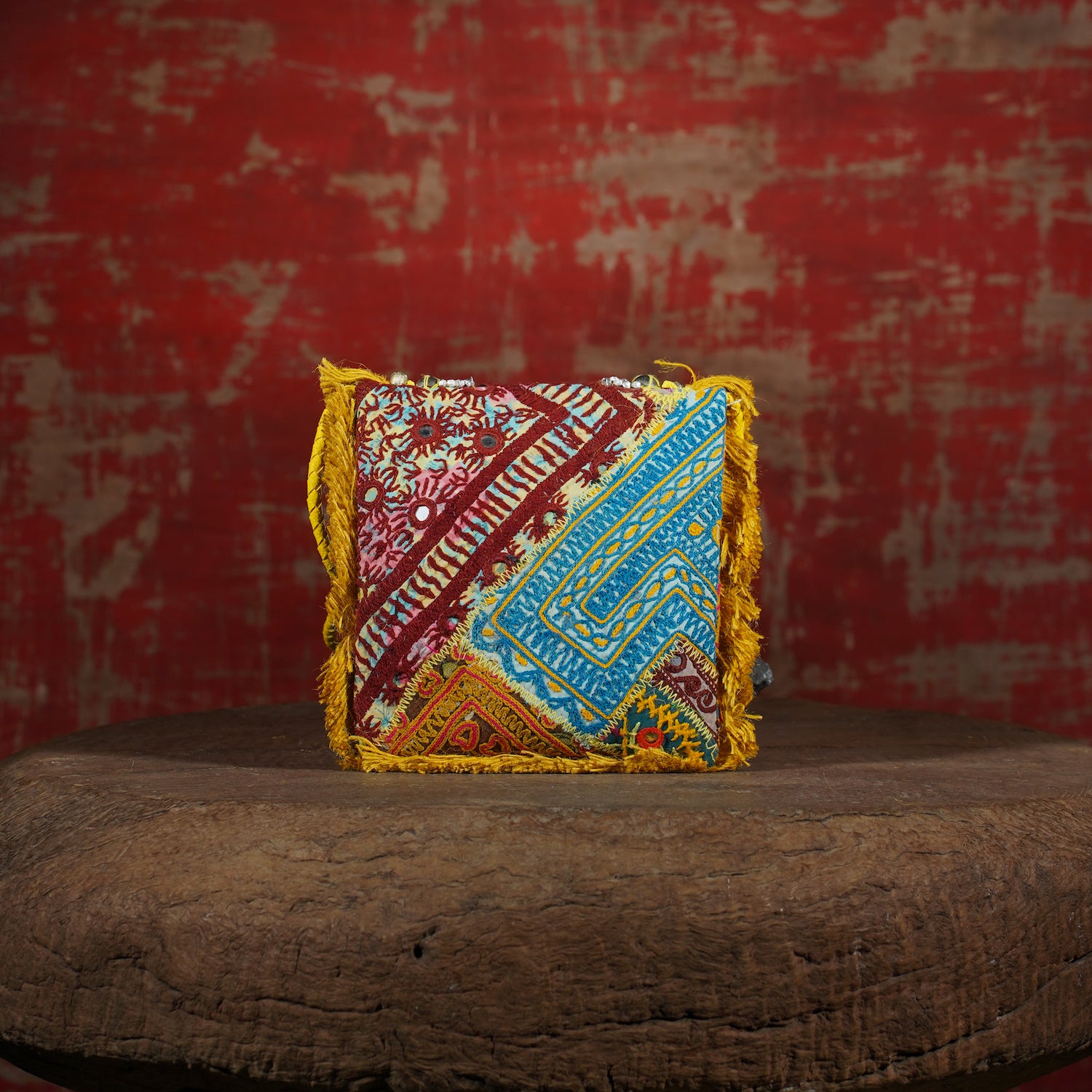 Mustard Banjara Minion Clutch 010