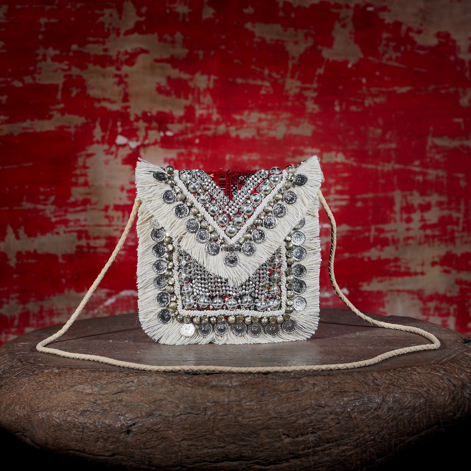 Off White Banjara Minion Clutch 029