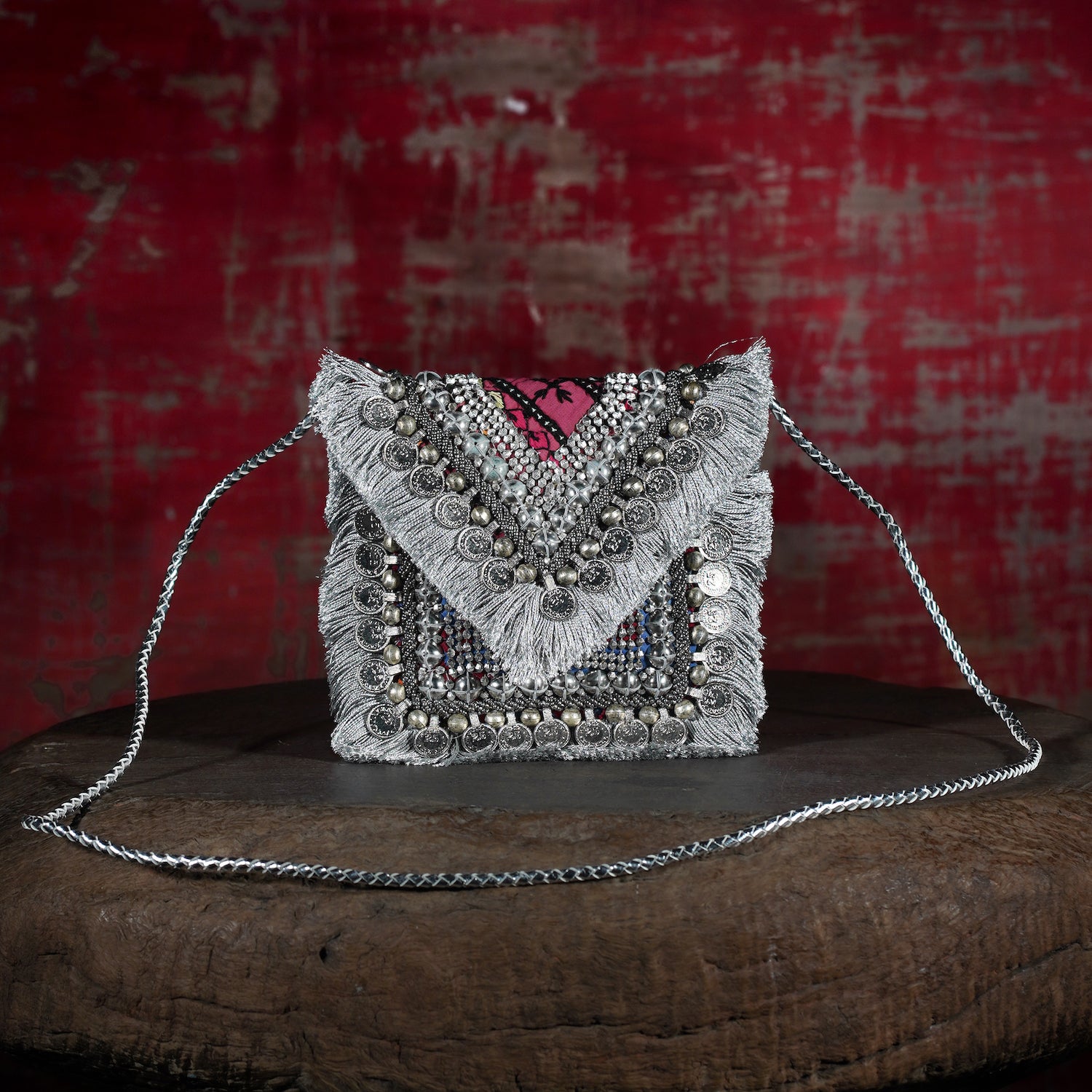 Silver Banjara Minion Clutch 012