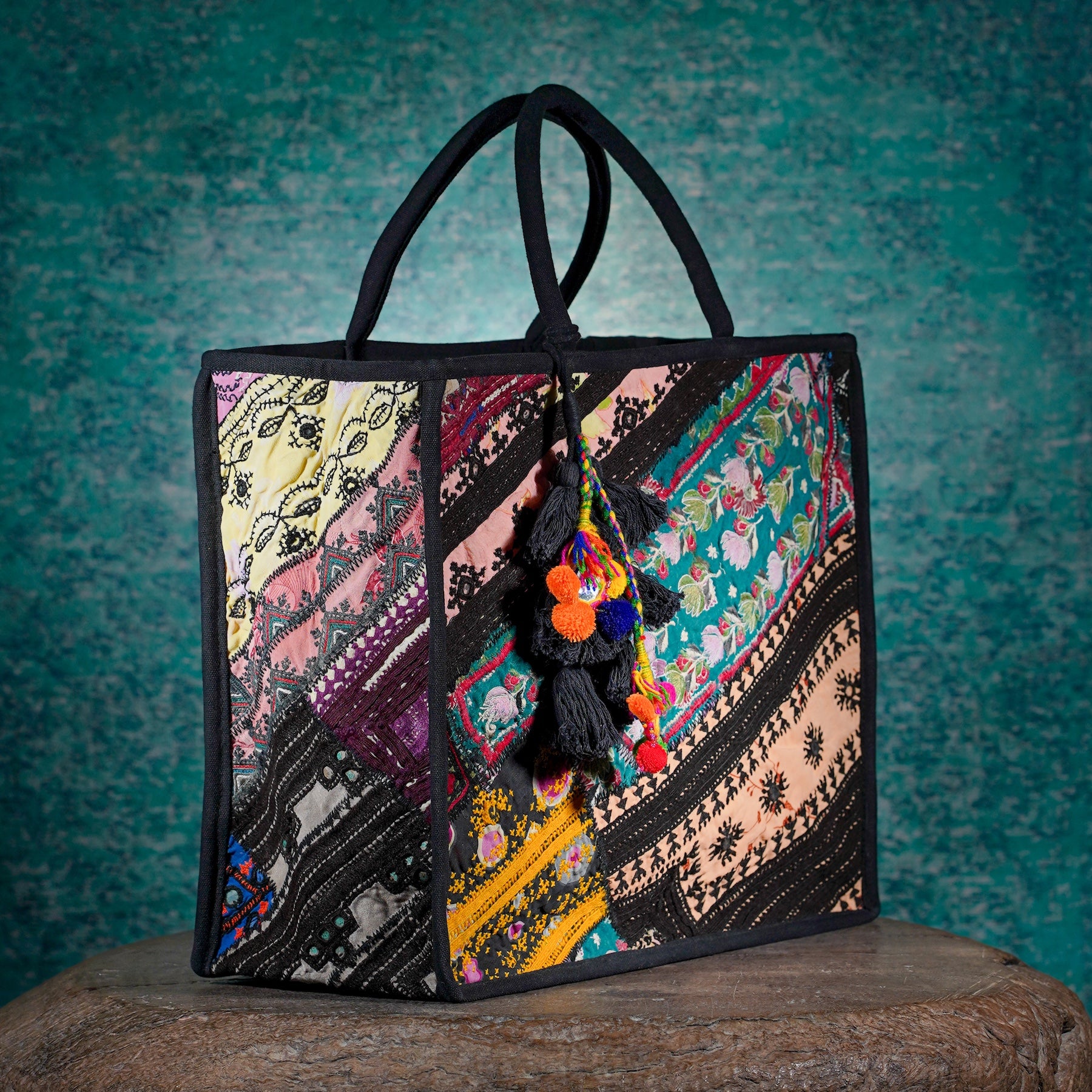 Black Banjara Shopper (Large) 007