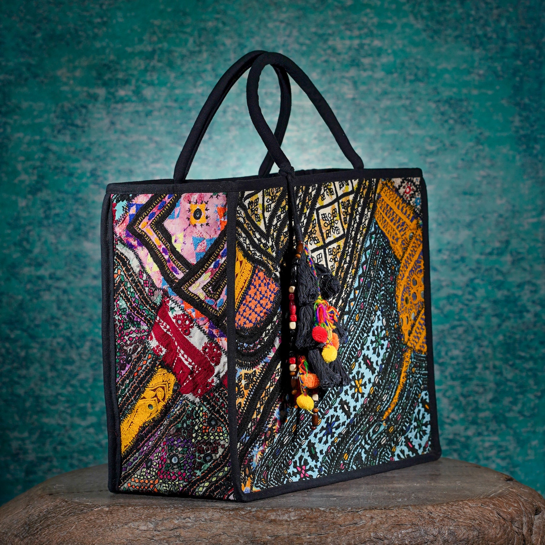 Black Banjara Shopper (Large) 009