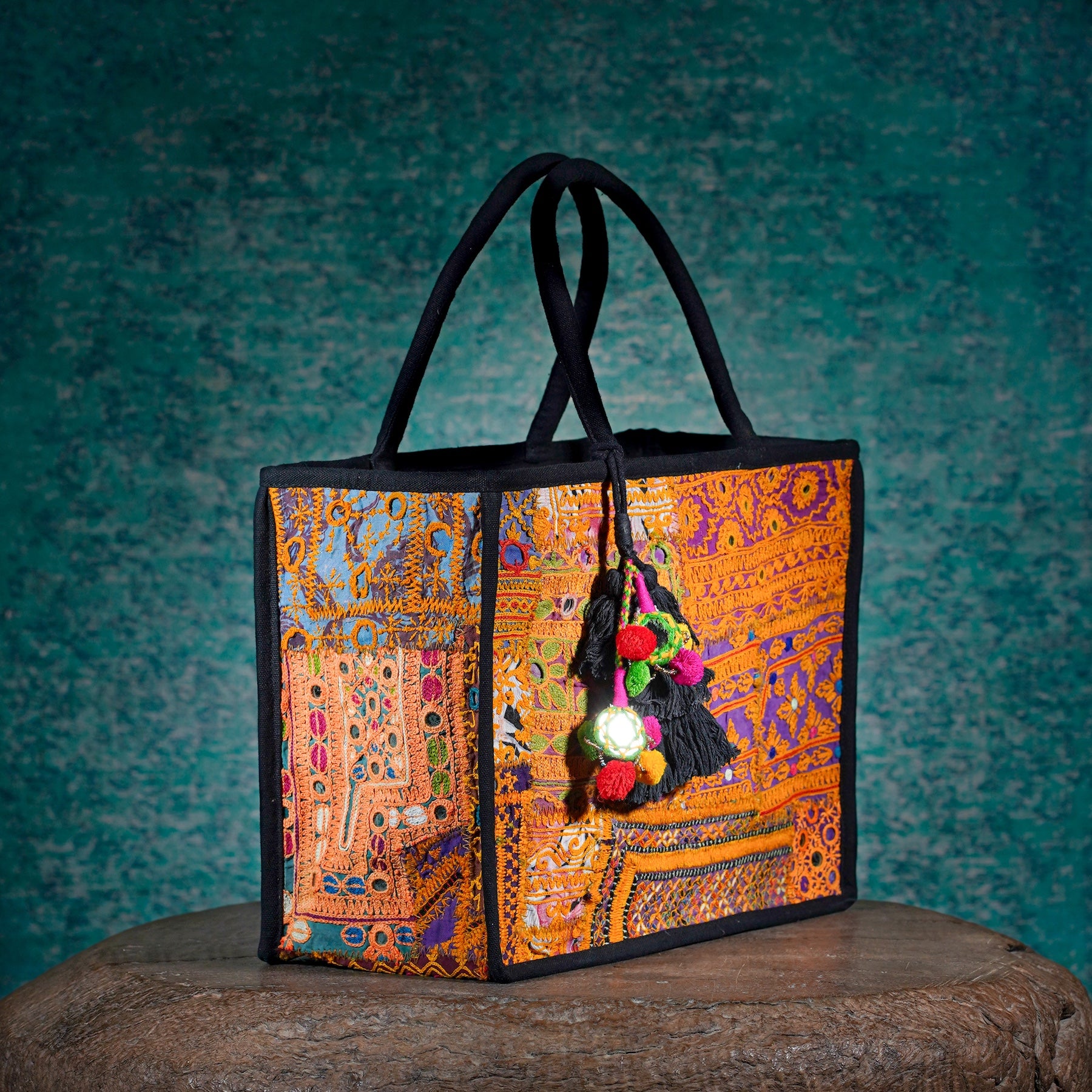 Black Banjara Shopper (Small) 006