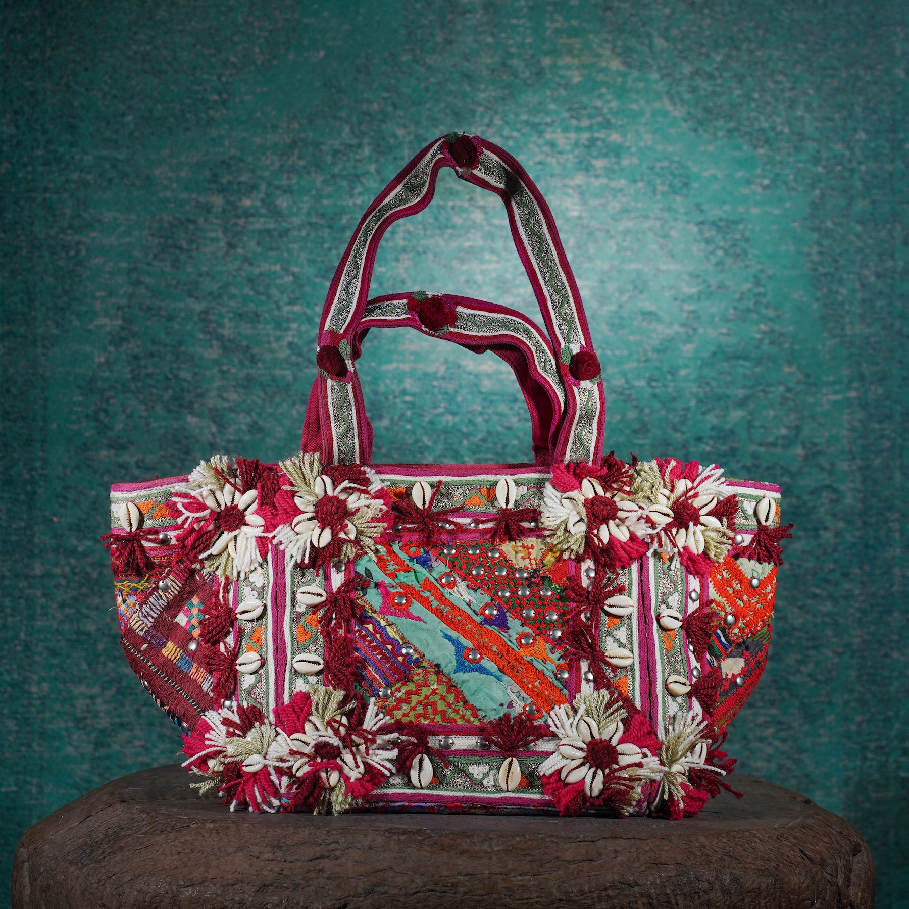 Burgundy Cowrie Shell Tote 004