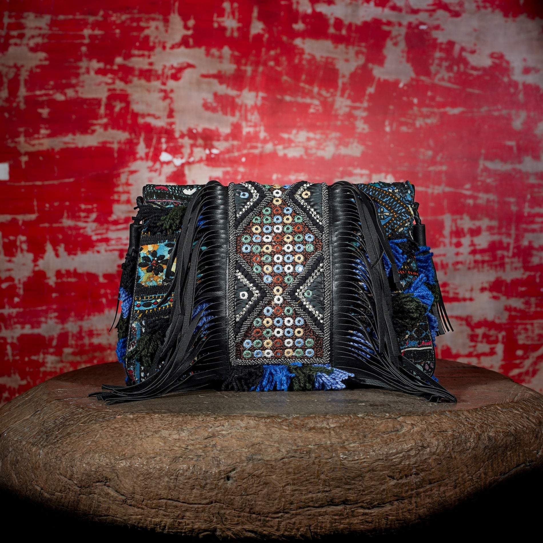 Black Fringe Clutch 010