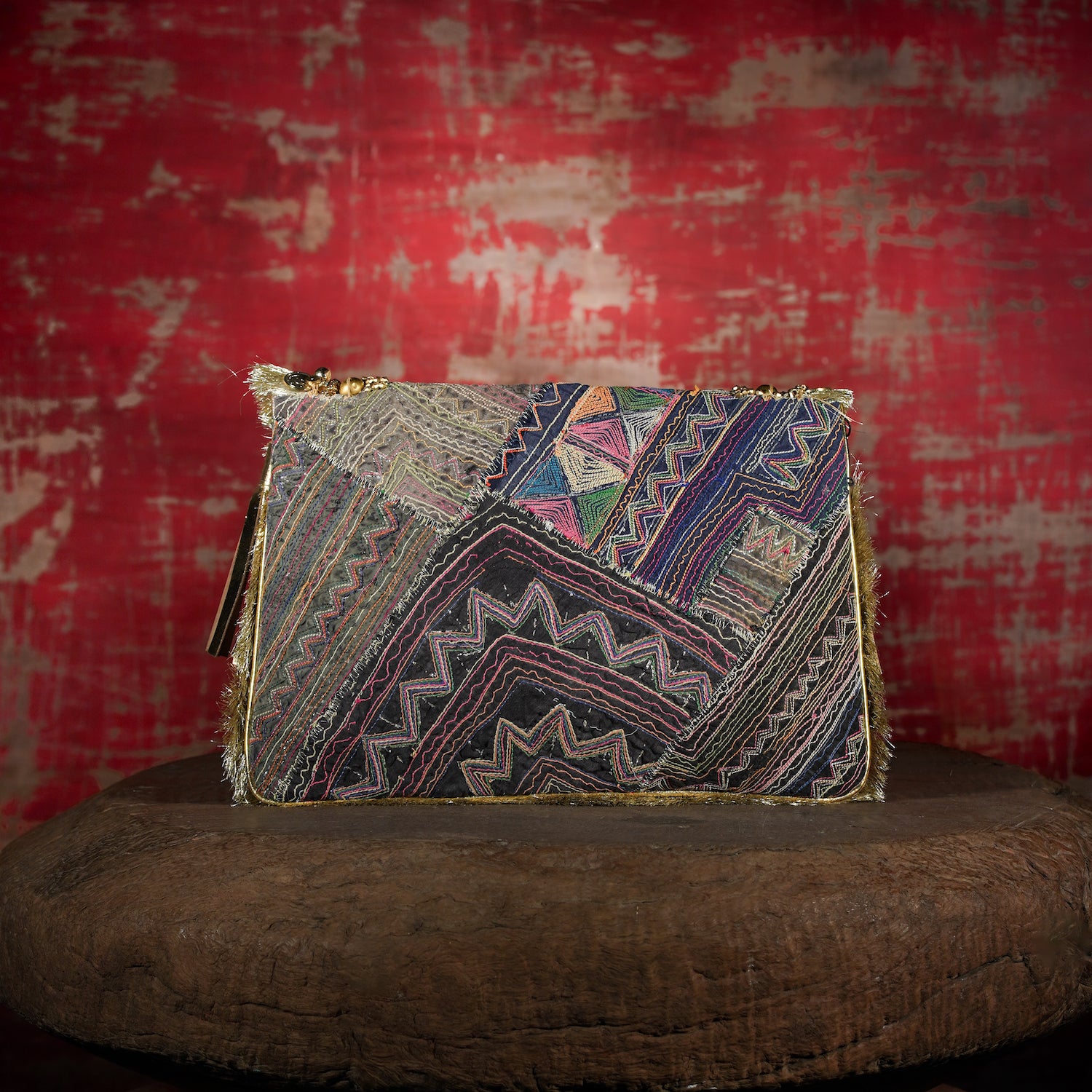 Gold Festive Clutch 010