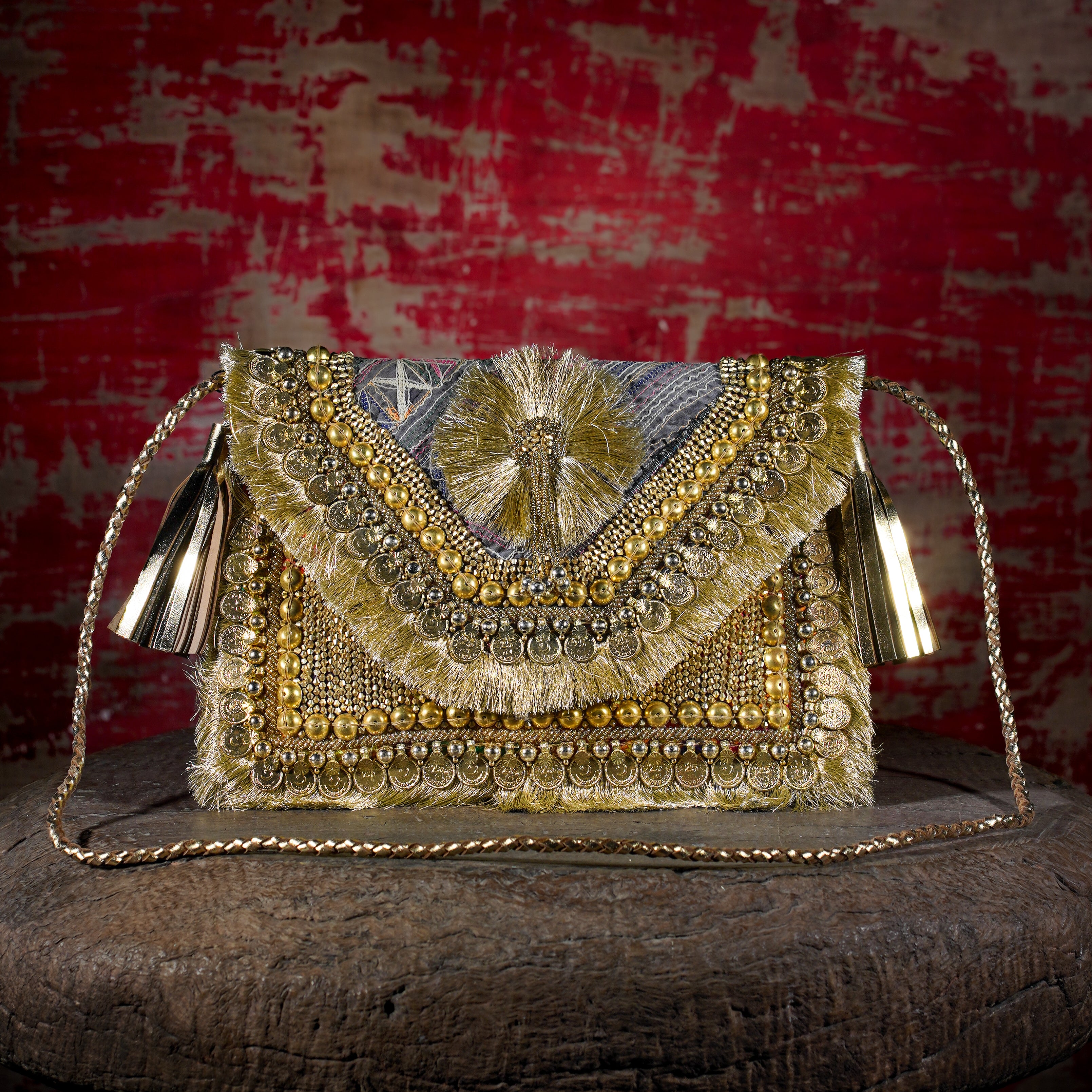 Gold Festive Clutch 020