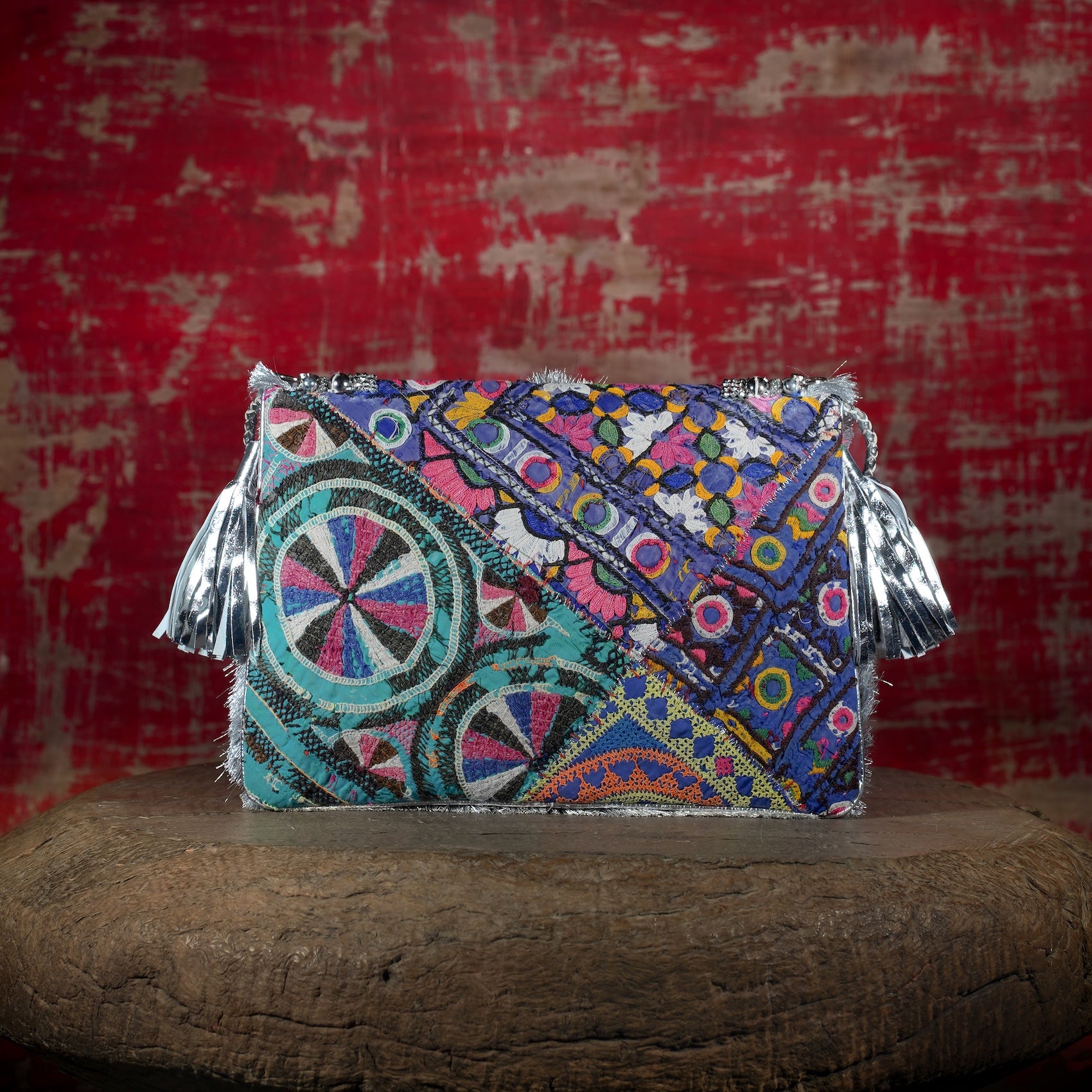 Silver Festive Clutch 016