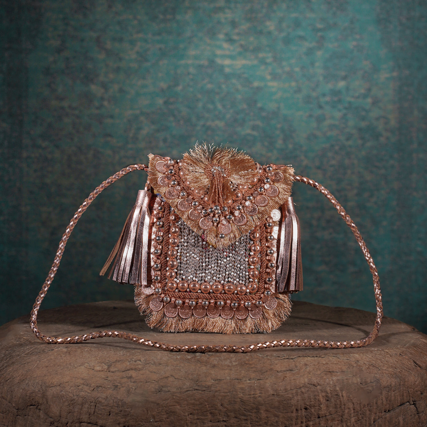 Rose Gold Festive Minion Clutch 003