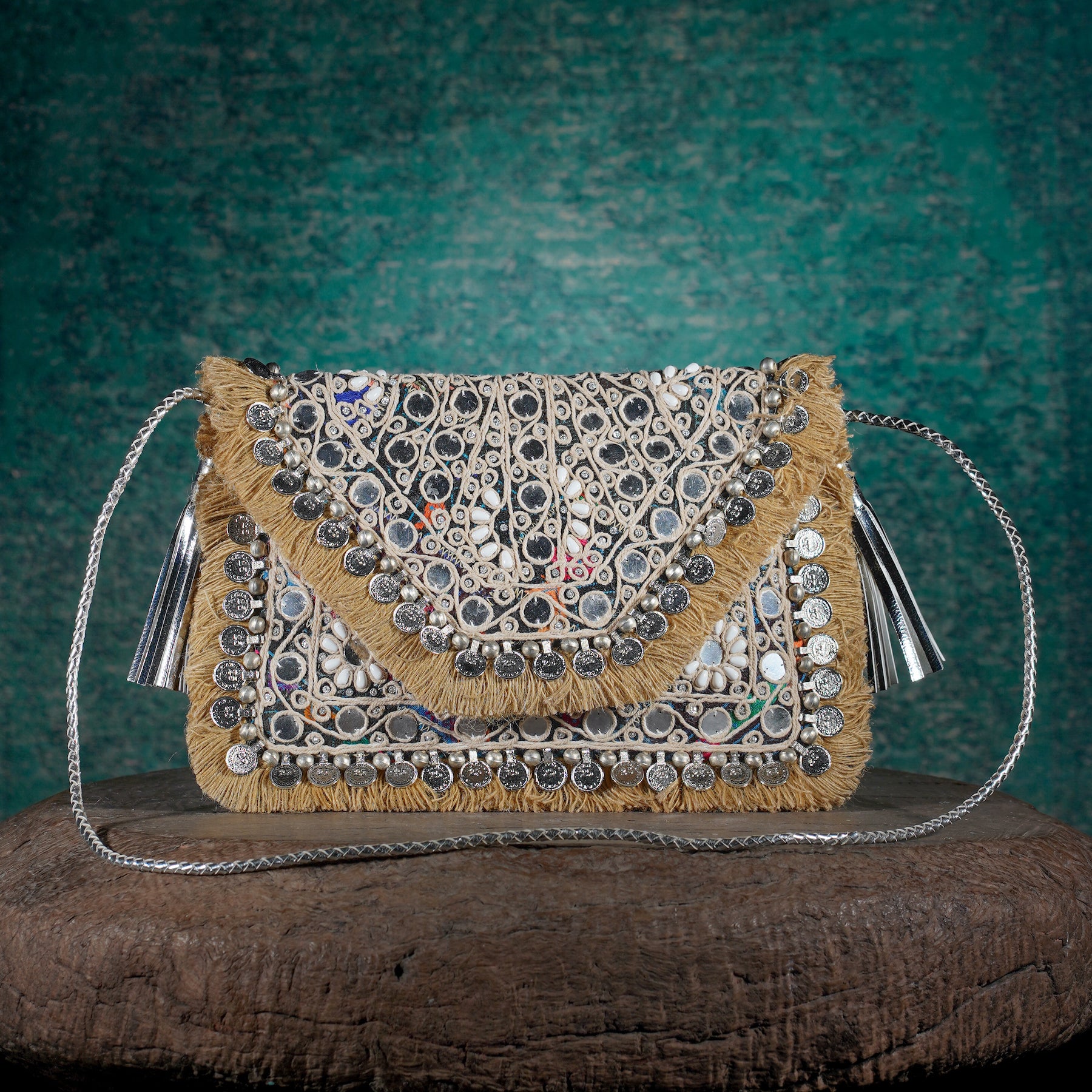 Beige Hichki Clutch 012