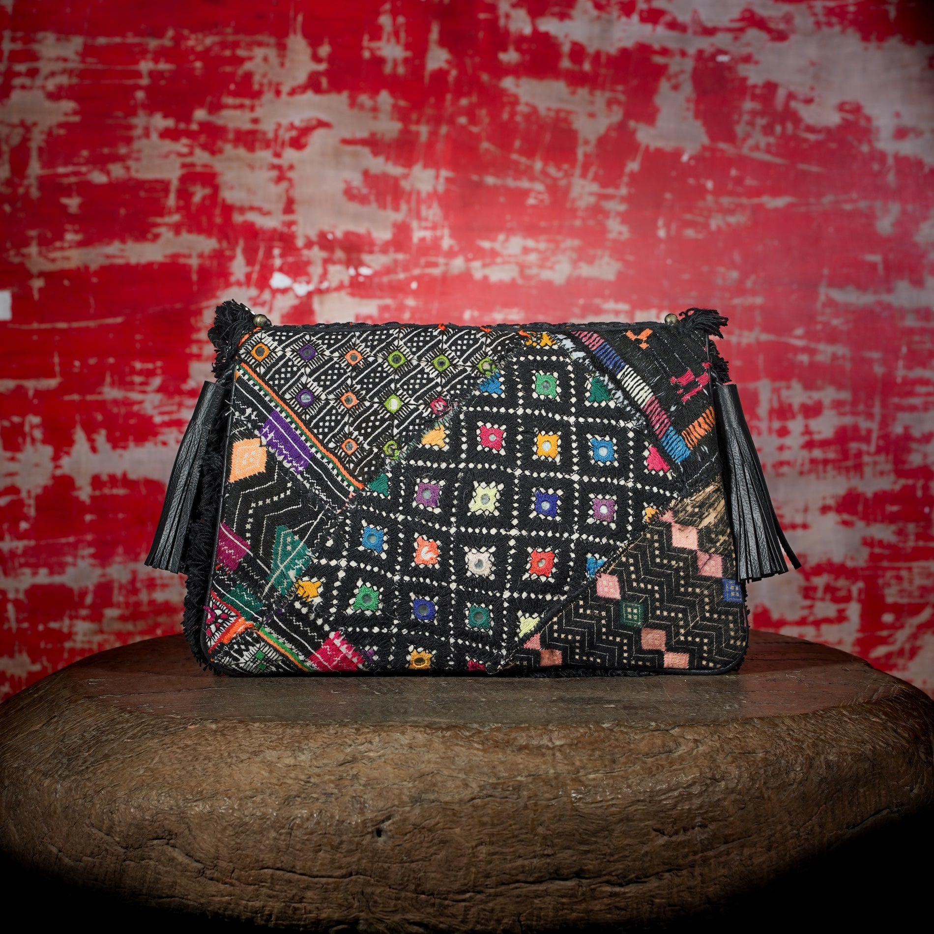 Black Hichki Clutch 026