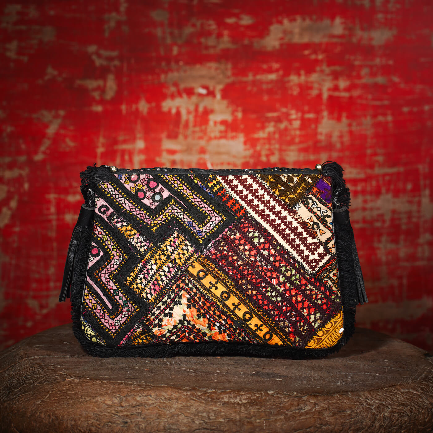 Black Hichki Clutch 003