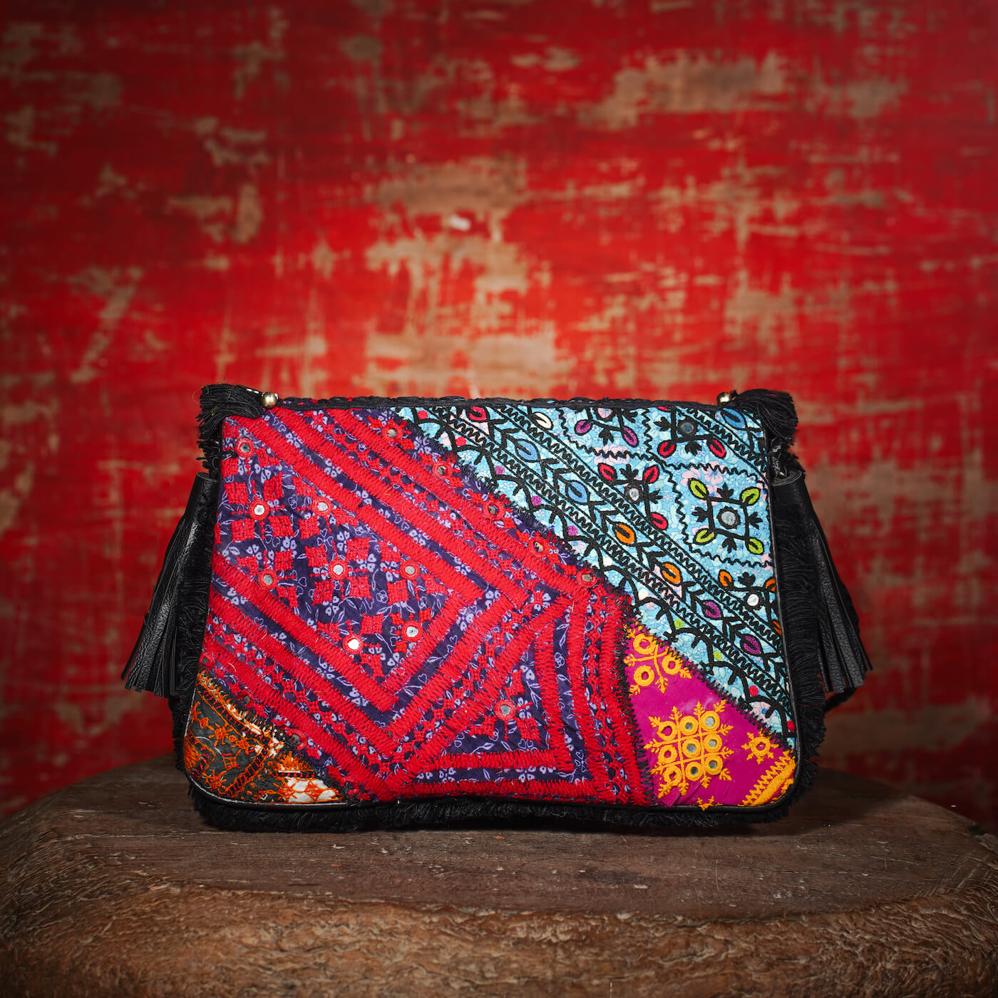 Black Hichki Clutch 005