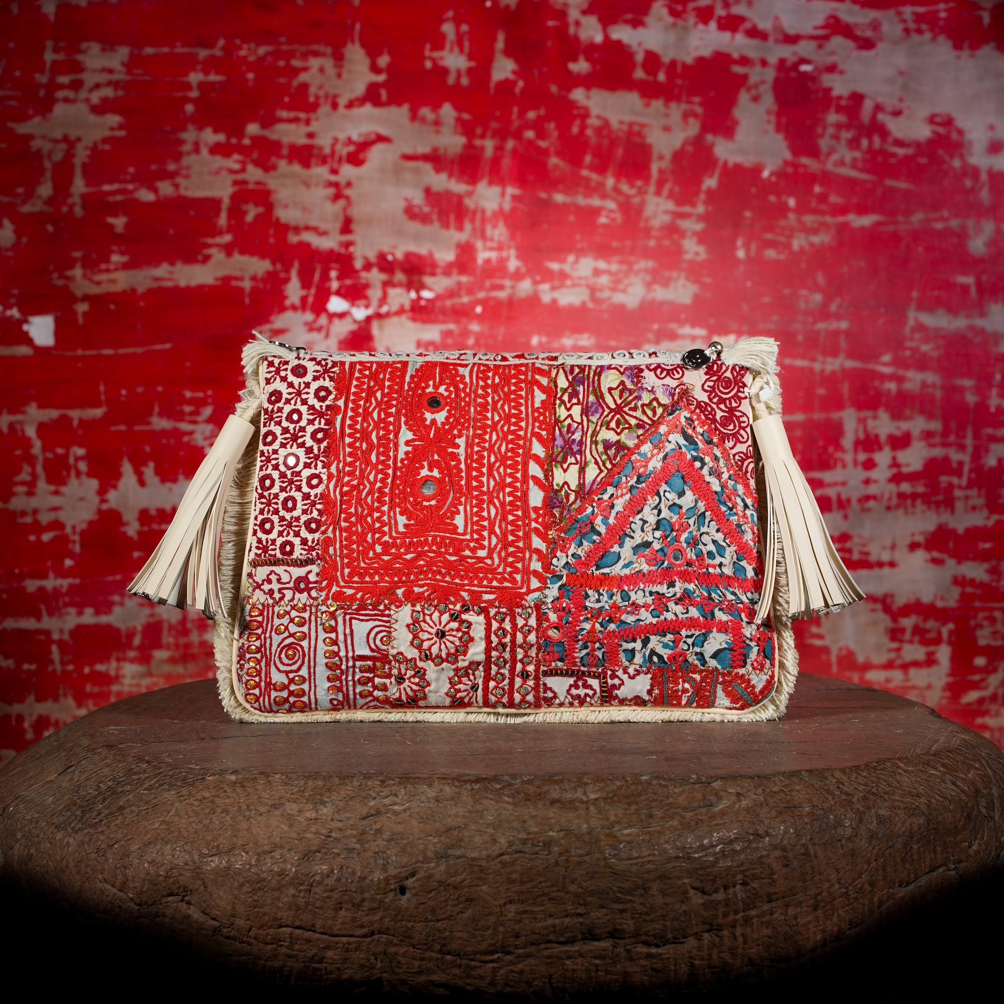 Off White Hichki Clutch 033