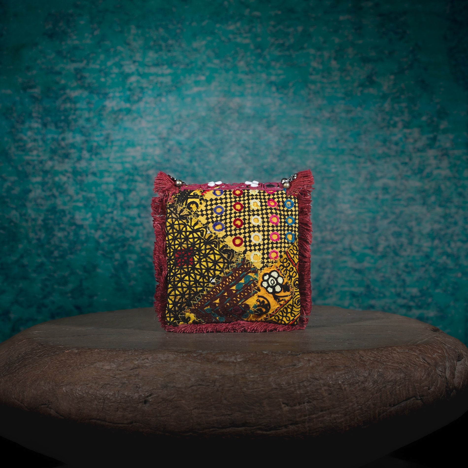 Burgundy Hichki Minion Clutch 006