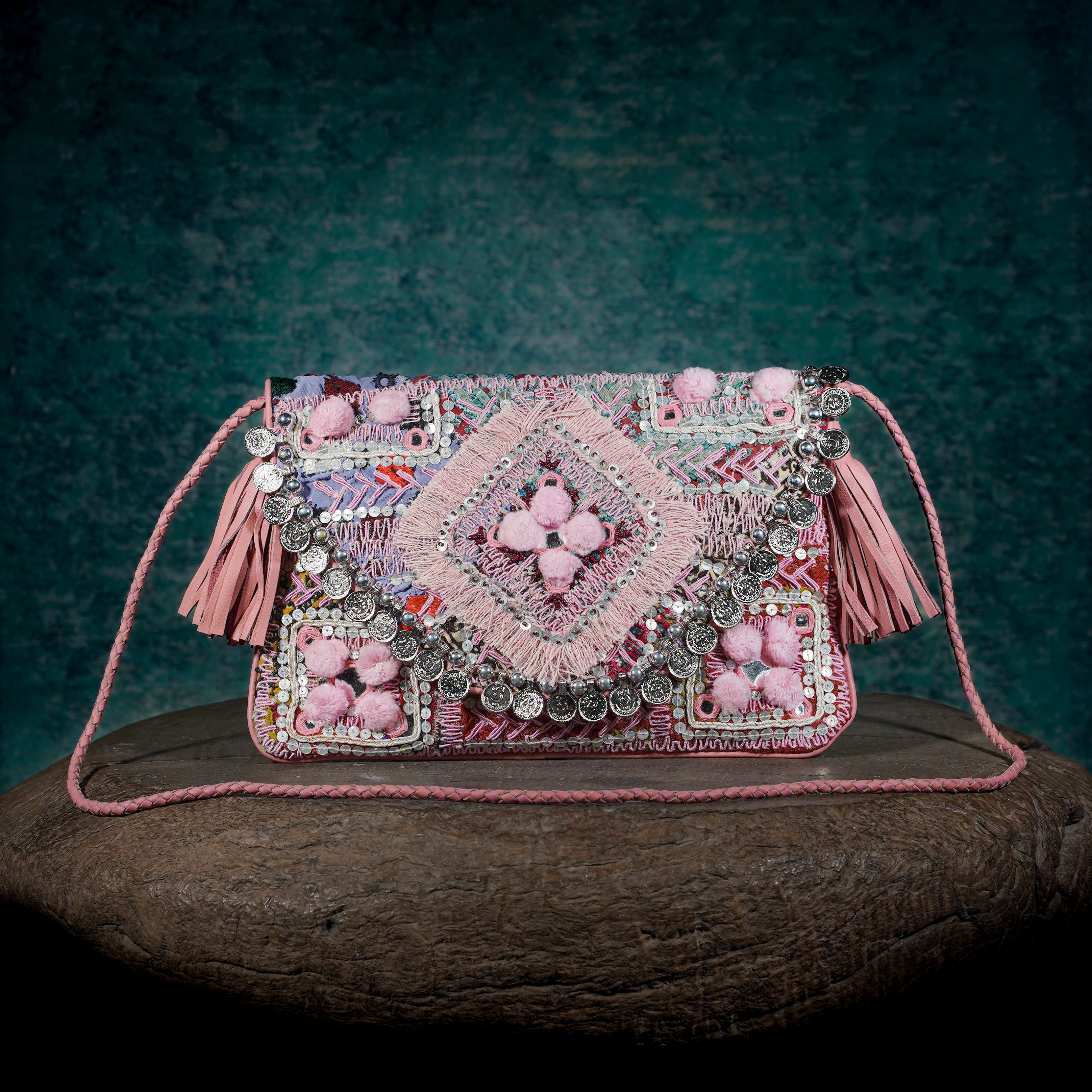 Pink Kalbelia Clutch 006