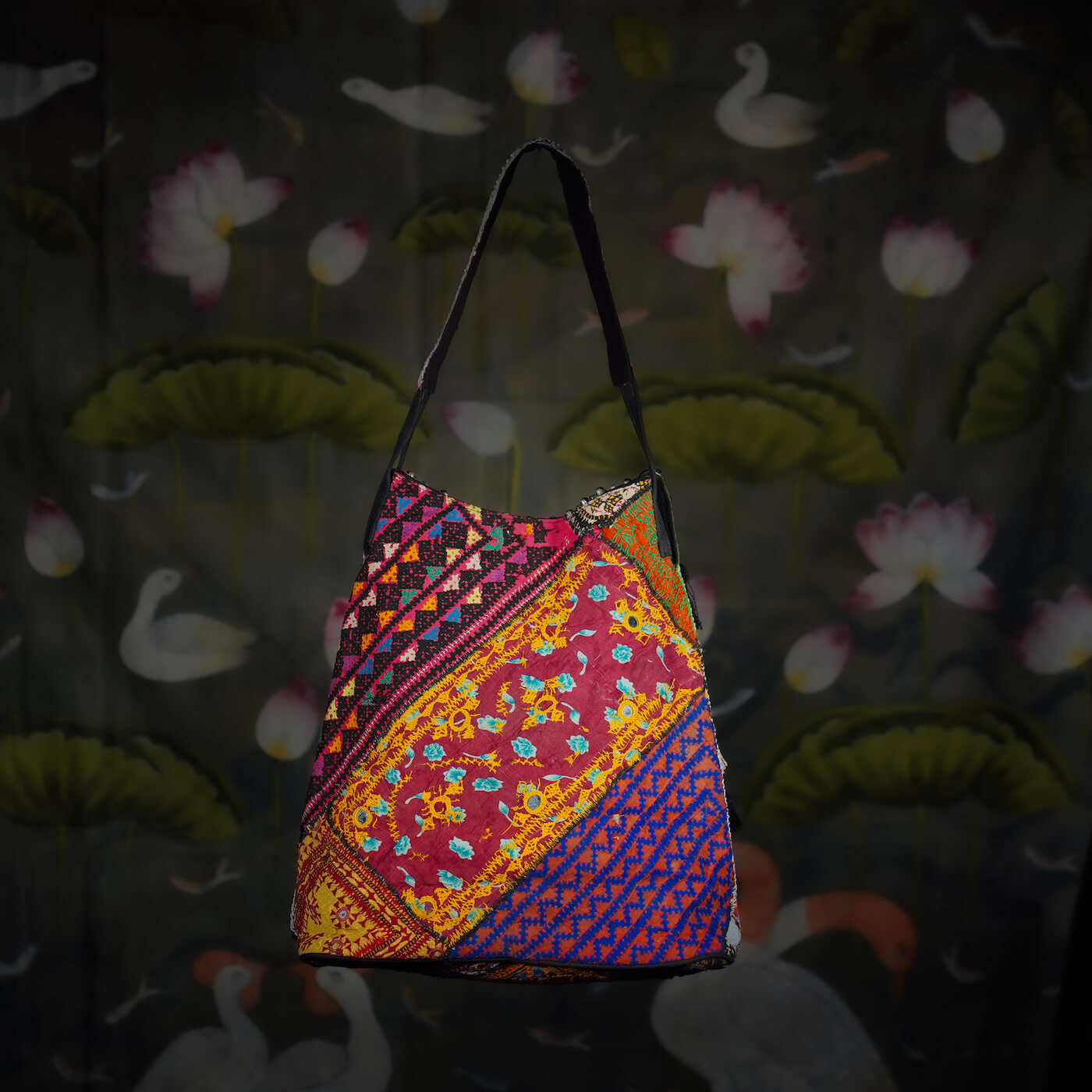 Black Kalbelia Tote 001