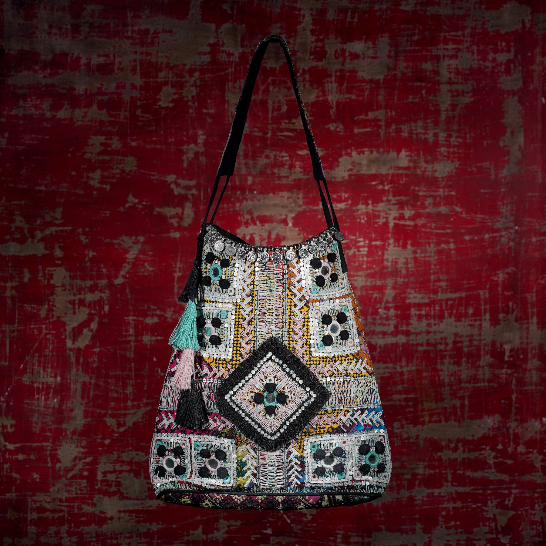 Black Kalbelia Tote 006