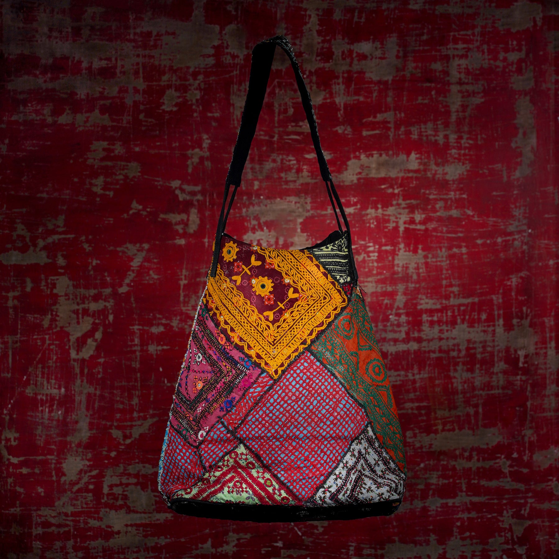 Black Kalbelia Tote 006