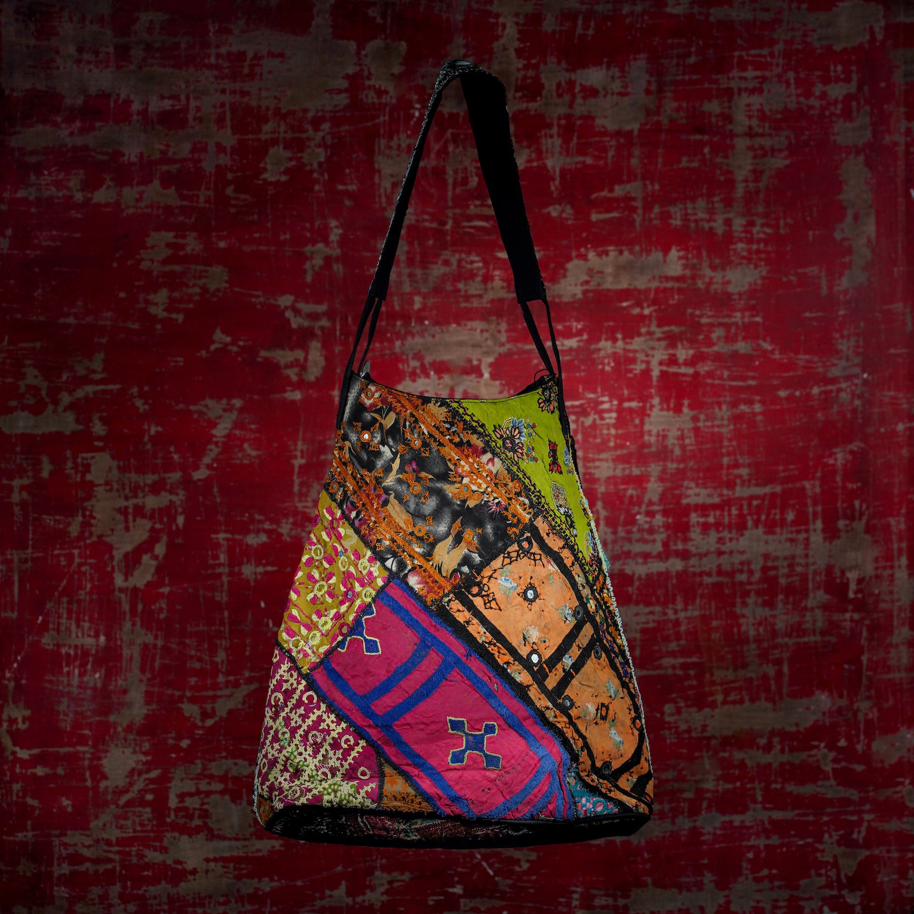 Black Kalbelia Tote 008