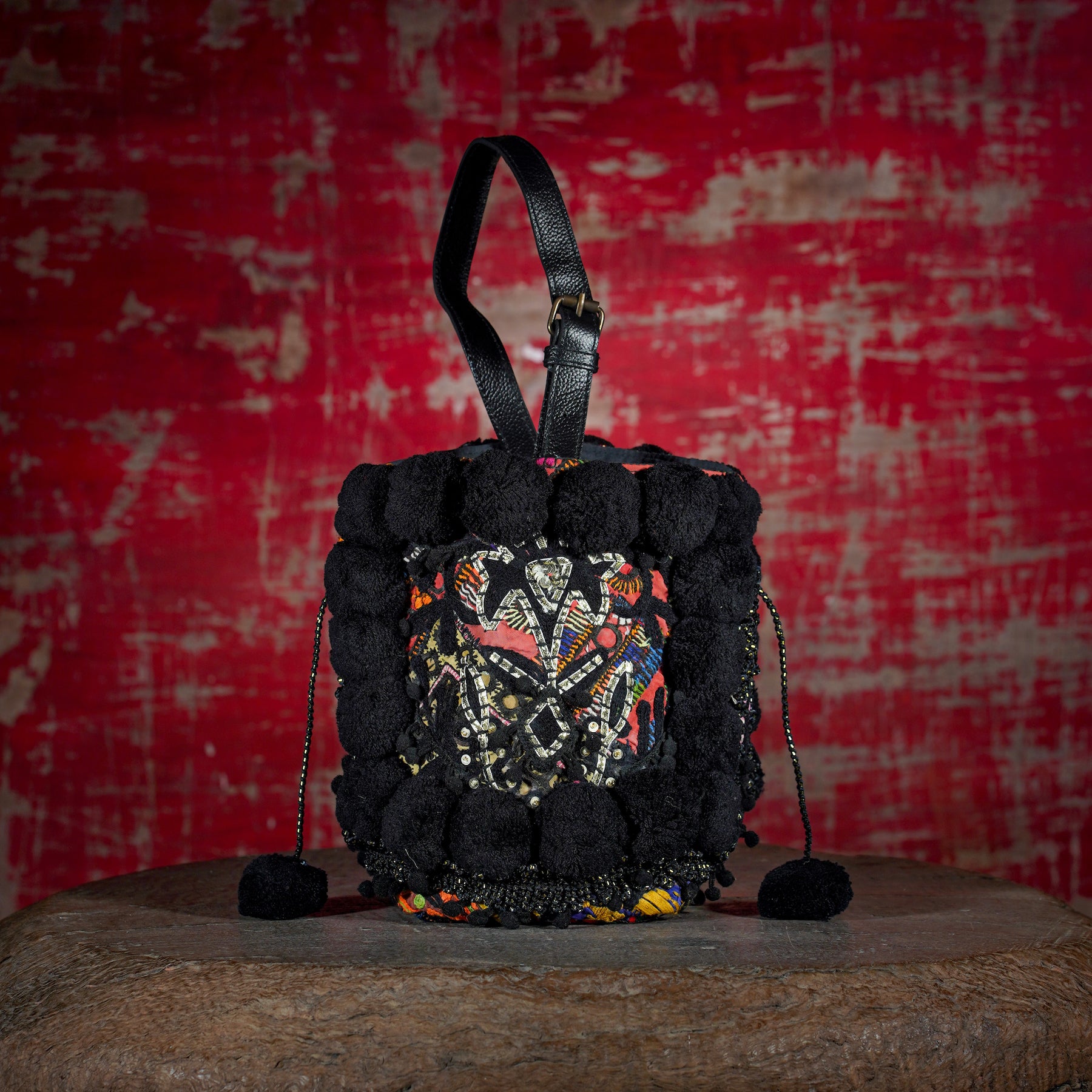 Black Lado Bucket Bag 008