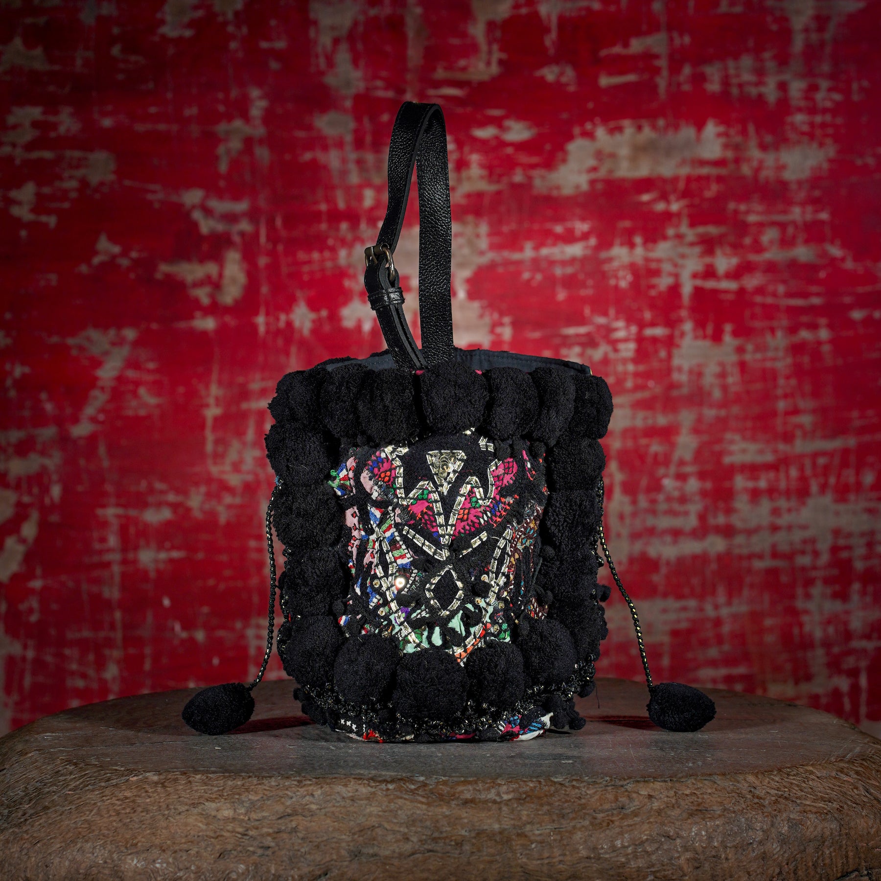 Black Lado Bucket Bag 010