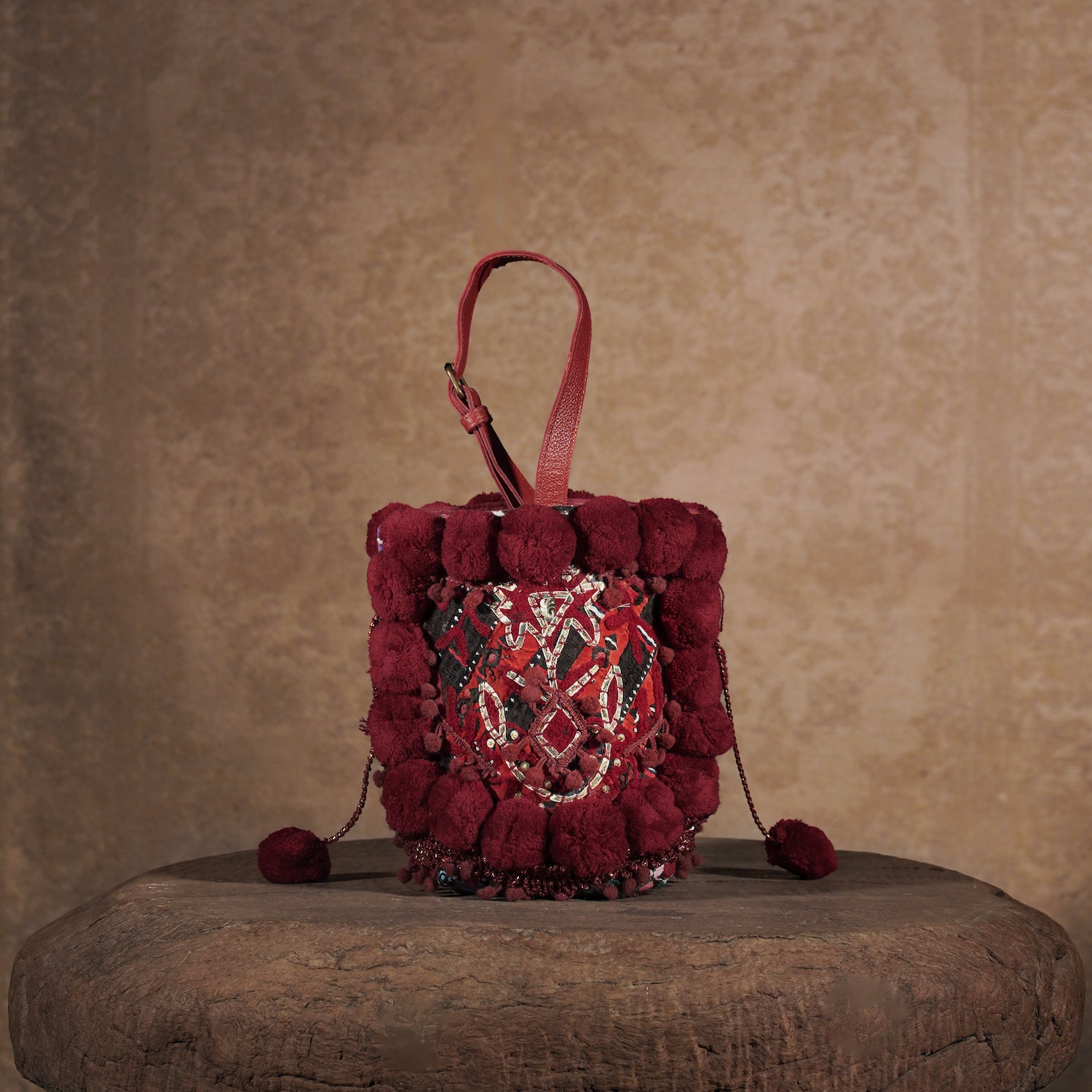 Burgundy Lado Bucket Bag 002