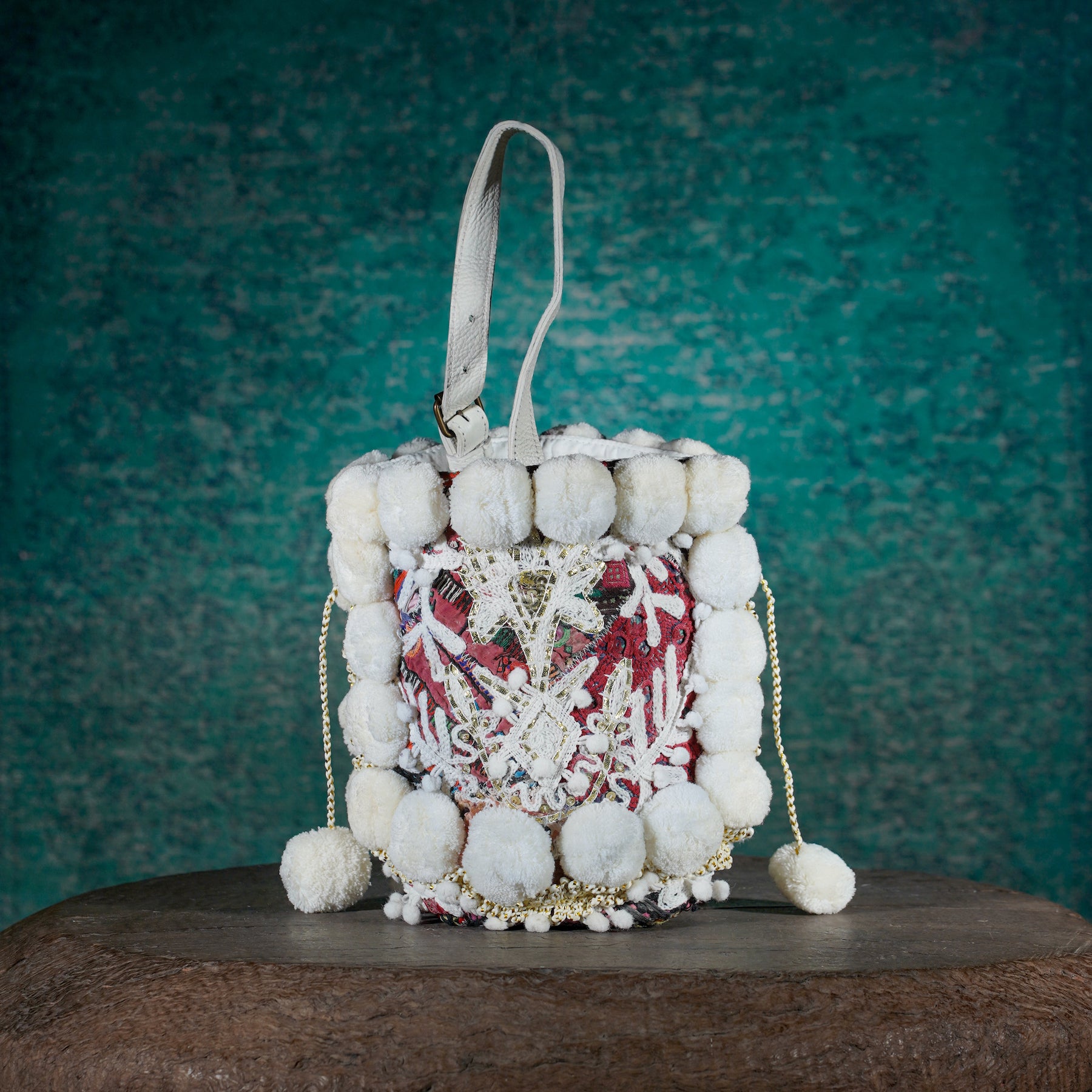 White Lado Bucket Bag 008