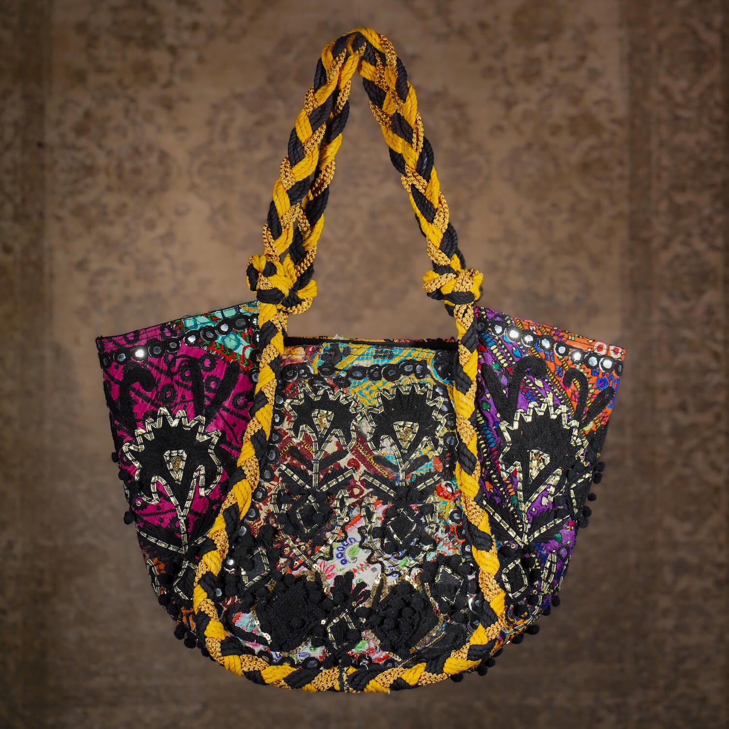 Black Lado Tote 001