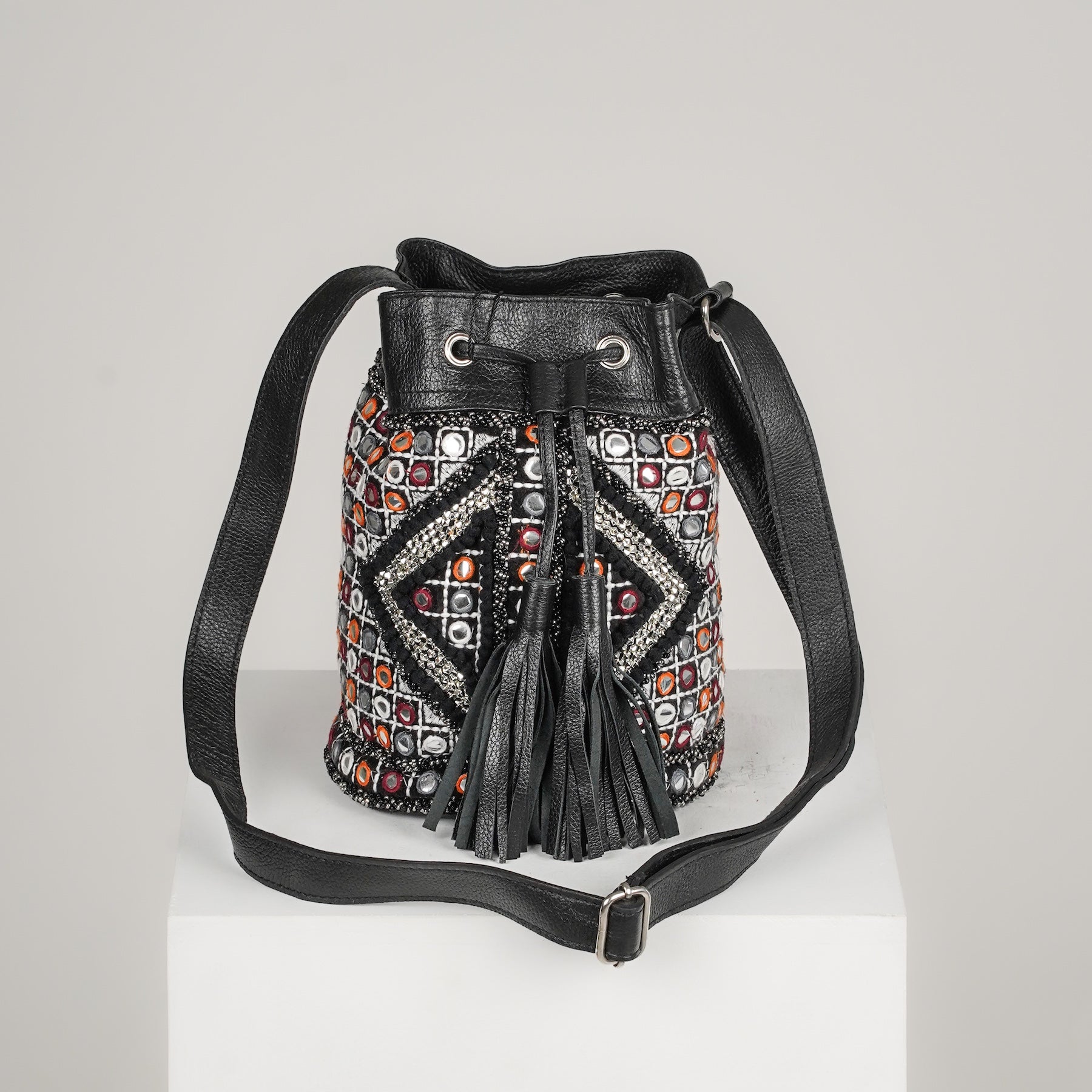 Mogra Bucket Bag - Black