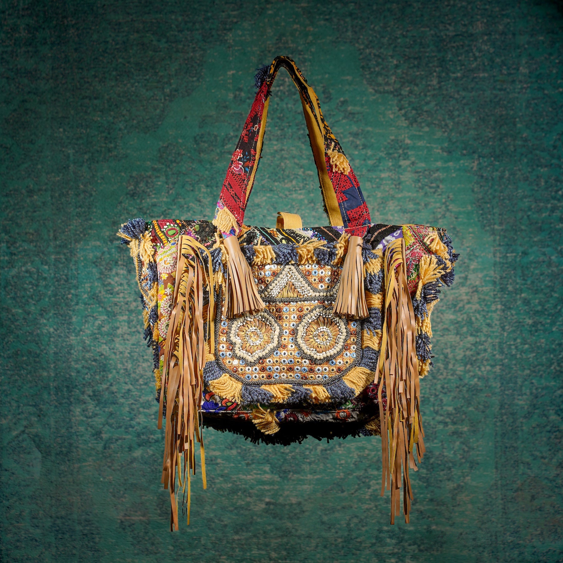 Beige Papaya Fringe Tote 003