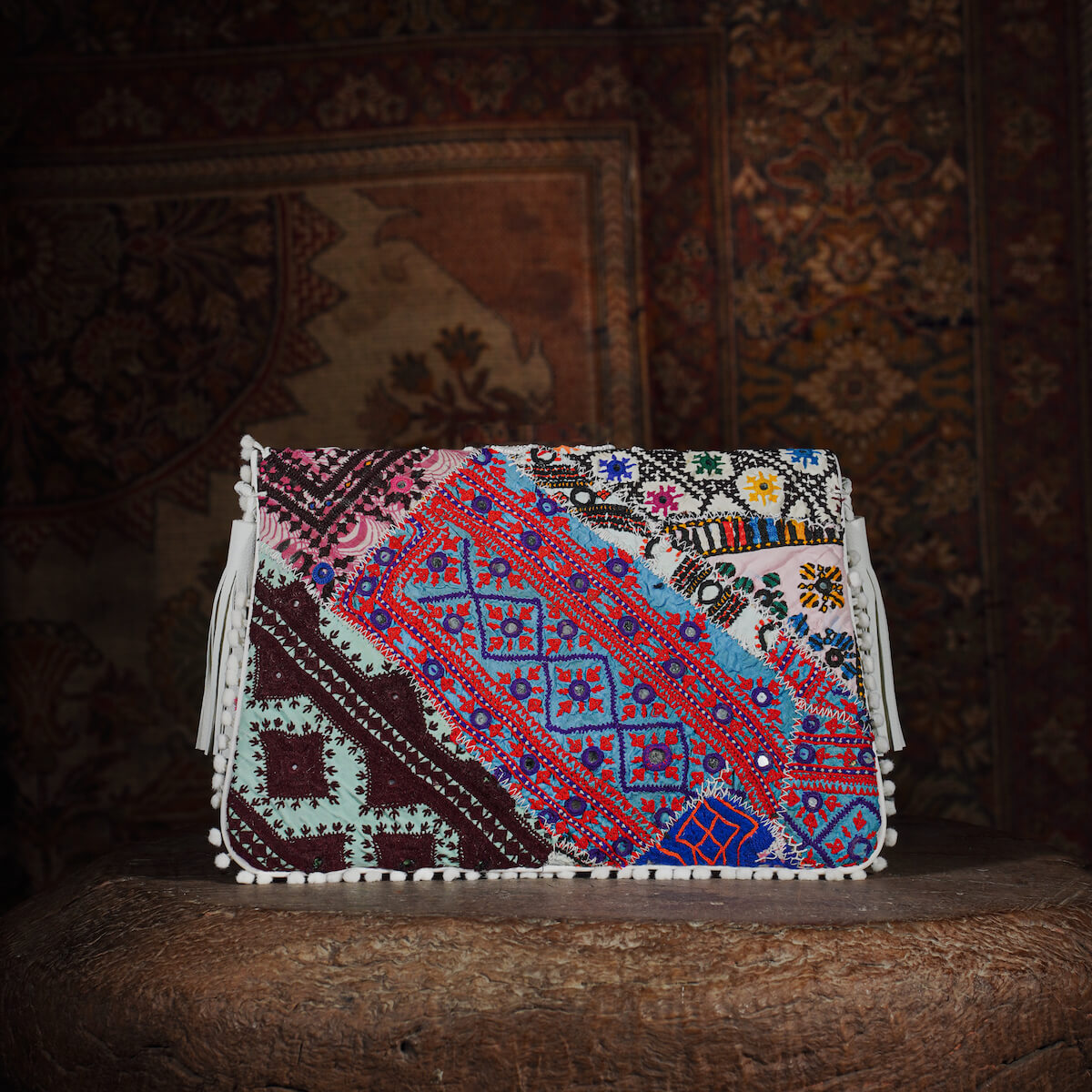 White Sitara Clutch 004