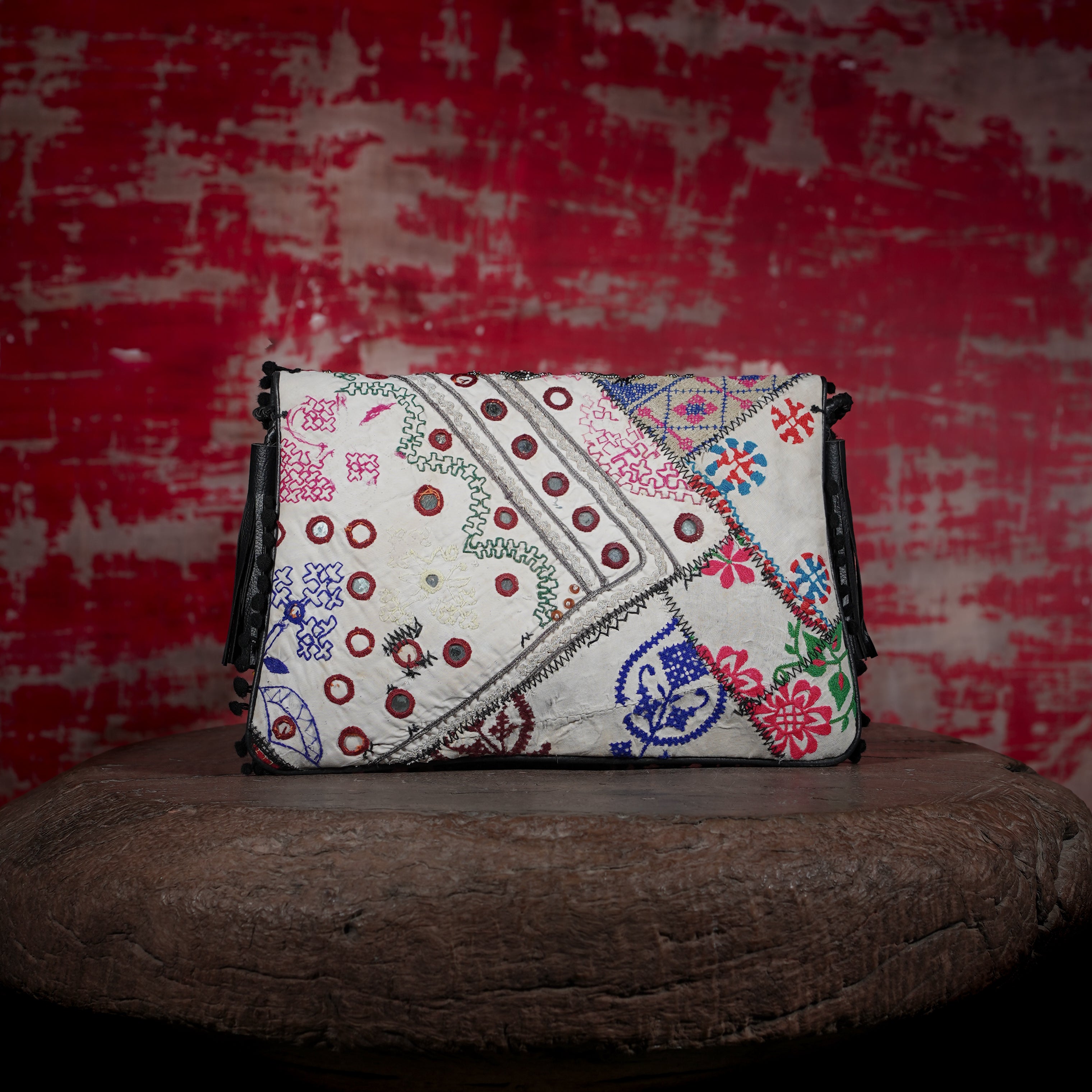 Black Sitara Clutch 033