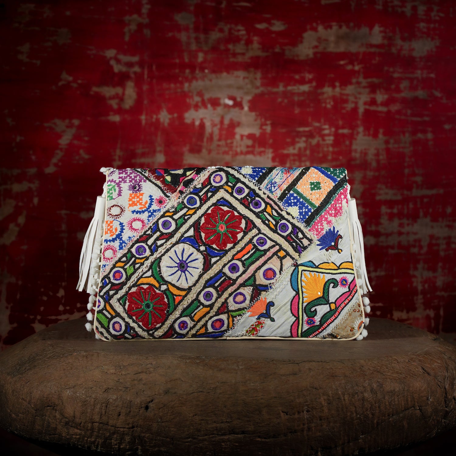 White Sitara Clutch 010