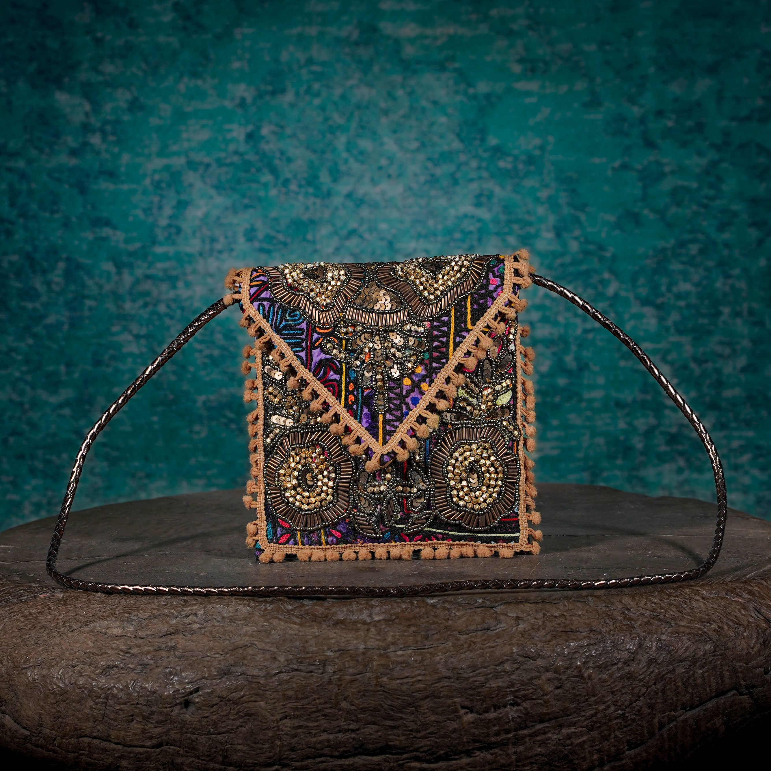 Beige Sitara Minion Clutch 011