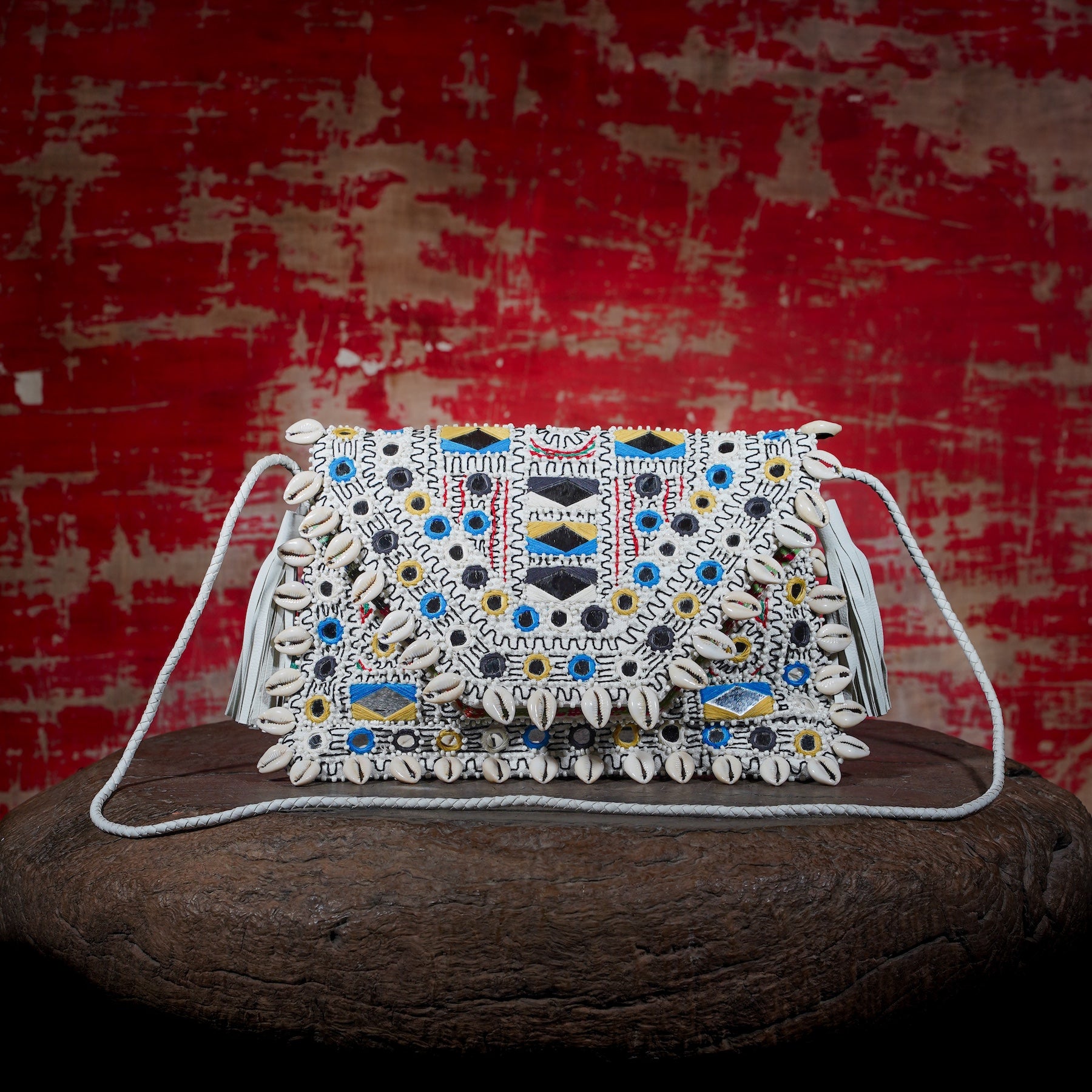 White Thikri Clutch 007