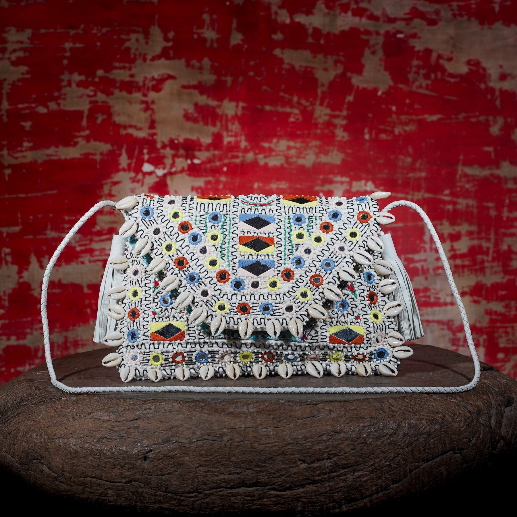 White Thikri Clutch 009